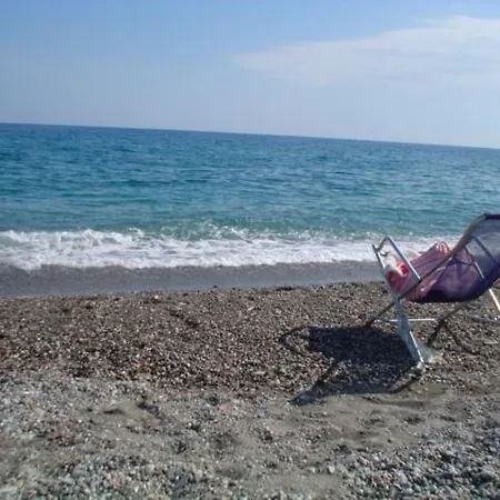 House Near The Beach Giardini Naxos Esterno foto